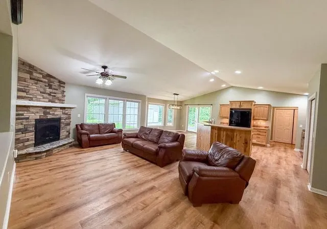 Homes for sale in Roscommon, MI | 3120 Kens Pl, Roscommon, MI 48653 | MLS# 80070718