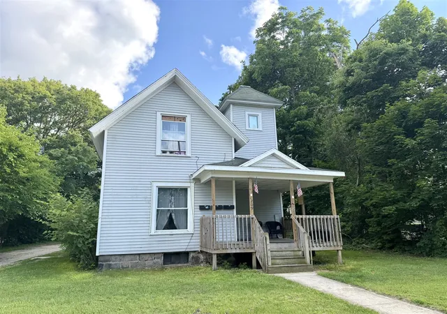 Homes for sale in Greenville, MI | 209 E Washington St, Greenville, MI 48838 | MLS# 70542065