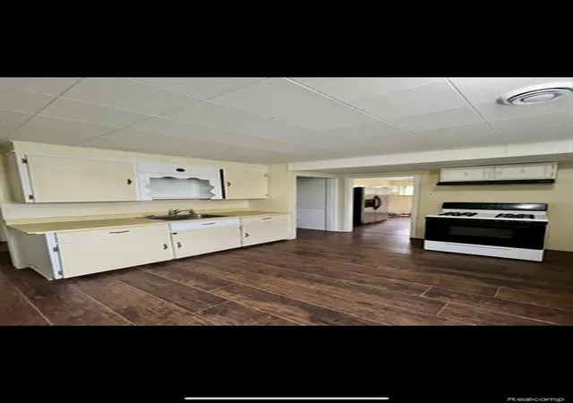 10th image of 1531 Gilbert St, Saginaw, MI 48602 | MLS# 60398644