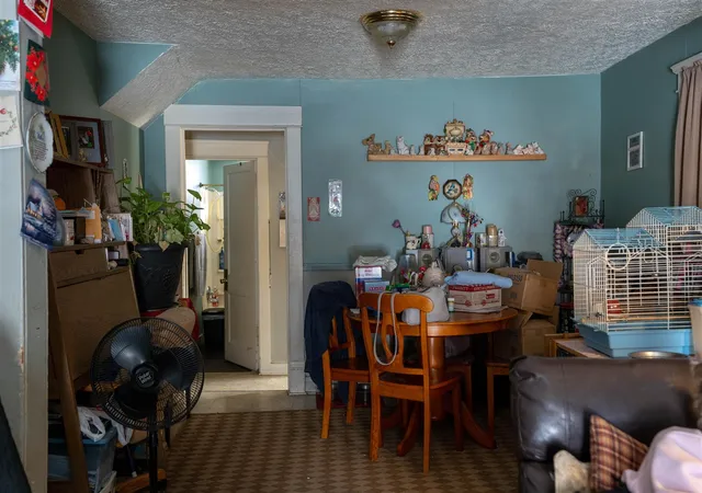 5th image of 1712 New York Ave, Lansing, MI 48906 | MLS# 70521200