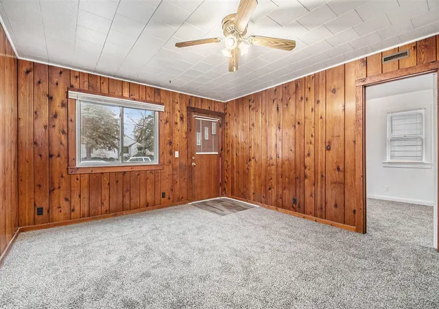 Homes for sale in Grand Rapids, MI | 219 Wilbur St, Grand Rapids, MI 49548 | MLS# 70506549
