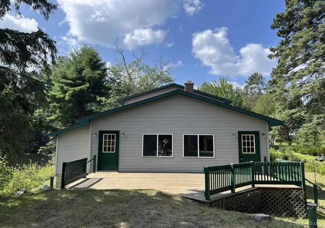 2nd image of 208 Riverside Rd, Marquette, MI 49855 | MLS# 50219113