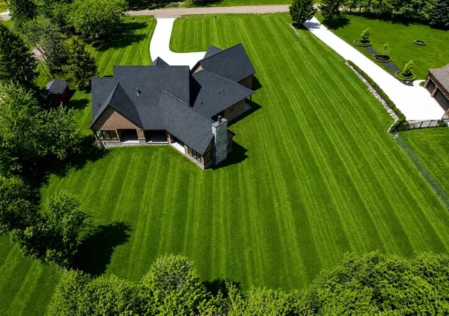 4th image of 69166 Slating Ln, Bruce Twp, MI 48065 | MLS# 70512794