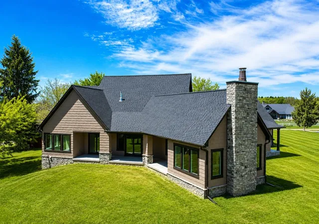 5th image of 69166 Slating Ln, Bruce Twp, MI 48065 | MLS# 70512794