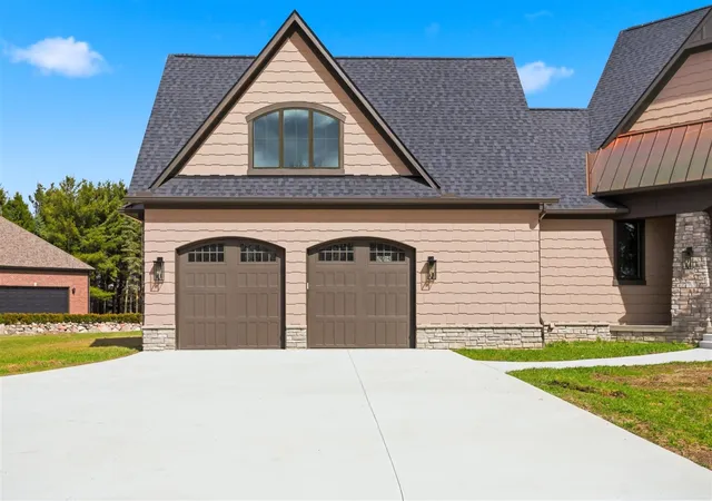 60th image of 69166 Slating Ln, Bruce Twp, MI 48065 | MLS# 70512794
