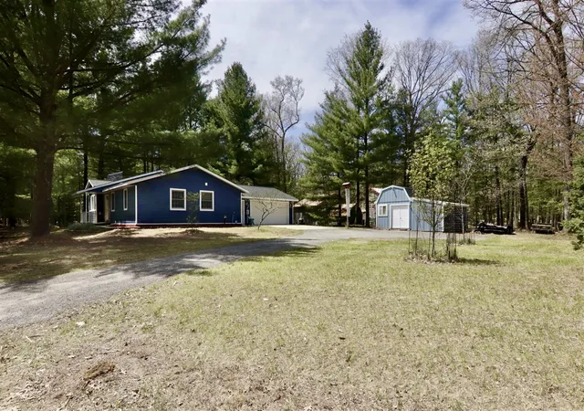 Homes for sale in Baldwin, MI | 7312 W Echo Lake Dr, Baldwin, MI 49304 | MLS# 70530948