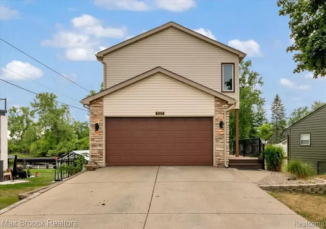 33rd image of 1025 Otter Ave, Waterford, MI 48328 | MLS# 61018728