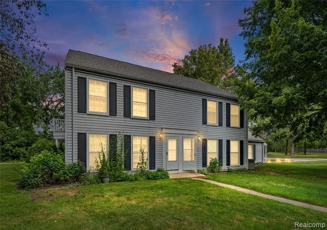 Photo 3 of Sale Pending at 2143 Painted Post Dr, Flushing, MI 48433 2579 | MLS# 61025029 | Listing updated on 2026-09-16