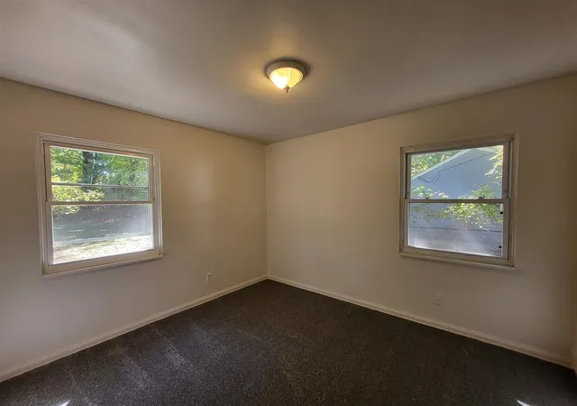 Photo 4 of Single family home for sale at 21145 Frazer Ave, Southfield, MI 48075 | MLS# 70499999 | Listing updated on 2026-02-19
