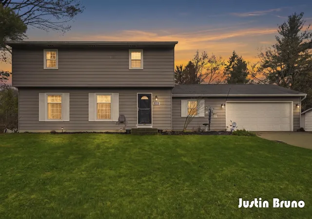 Homes for sale in Ada, MI | 6866 Adaside Dr, Ada, MI 49301 | MLS# 70534054