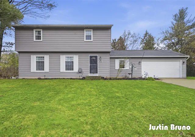 Homes for sale in Ada, MI | 6866 Adaside Dr, Ada, MI 49301 | MLS# 70534054
