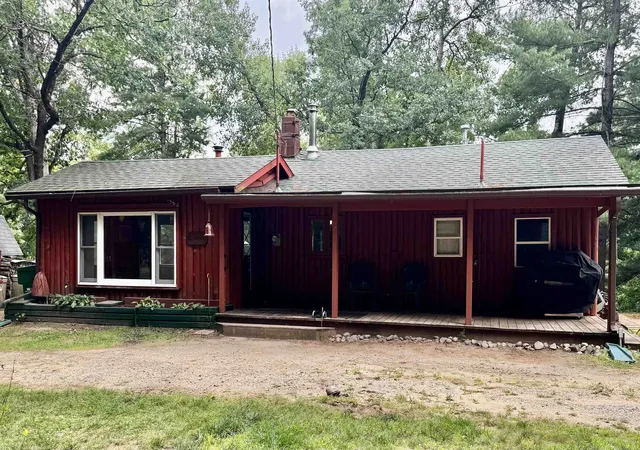 Photo 3 of Single family home for sale at 9625 Doe Rd, Harrison, MI 48625 | MLS# 50219125 | Listing updated on 2026-09-03