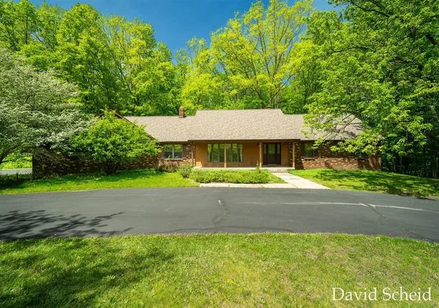 Homes for sale in Caledonia, MI | 10225 River Shore Dr, Caledonia, MI 49316 | MLS# 70534170