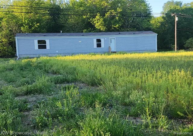 1st image of 7240 Puttygut Rd, East China, MI 48054 1606 | MLS# 61002191