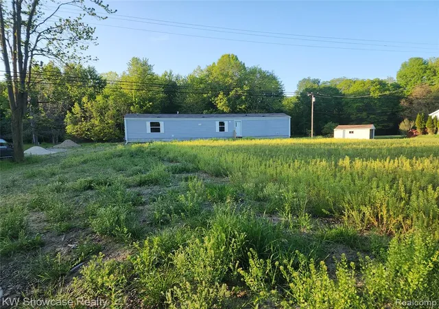 38th image of 7240 Puttygut Rd, East China, MI 48054 1606 | MLS# 61002191