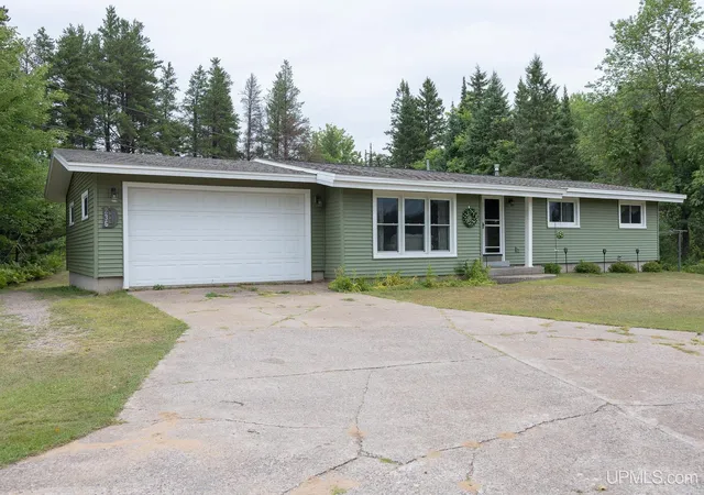 Photo 1 of Single family home for sale at 236 North Rd, Negaunee, MI 49866 | MLS# 50220358 | Listing updated on 2026-09-11