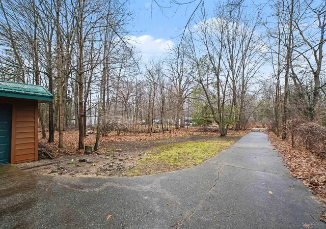 31st image of 441 Hillcrest Dr, Lake, MI 48632 | MLS# 50203238