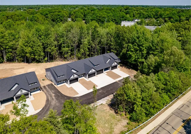 5th image of 17426 Ridge Ave, Spring Lake, MI 49456 | MLS# 70545353