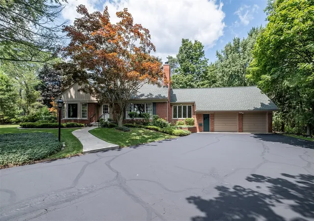71st image of 32430 Dohany Dr, Farmington, MI 48336 | MLS# 70485665