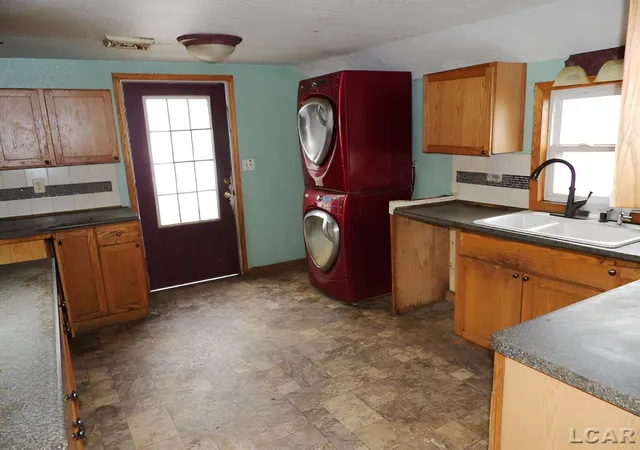 Homes for sale in Hillsdale, MI | 2713 Lilac Rd, Hillsdale, MI 49242 | MLS# 50202360