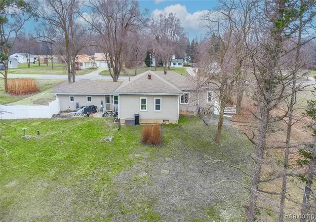 Homes for sale in Mount Morris, MI | 2375 W Mount Morris Rd, Mount Morris, MI 48458 | MLS# 60978186