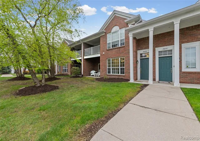 Homes for sale in Northville, MI | 16836 Dover Dr, Northville, MI 48168 | MLS# 60995159