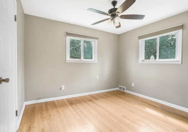 5th image of 578 Belton St, Garden City, MI 48135 | MLS# 50218583
