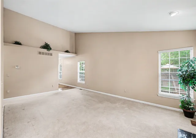 Homes for sale in Grand Blanc, MI | 5888 Augusta Ln, Grand Blanc, MI 48439 | MLS# 50211180