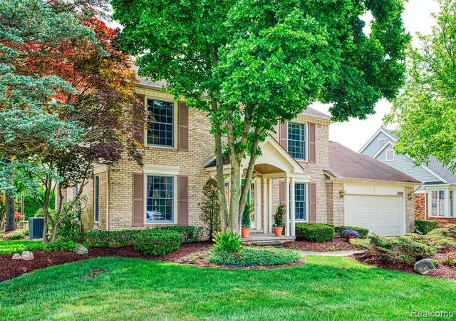 4th image of 20216 Ellen Dr, Livonia, MI 48152 1179 | MLS# 61002619