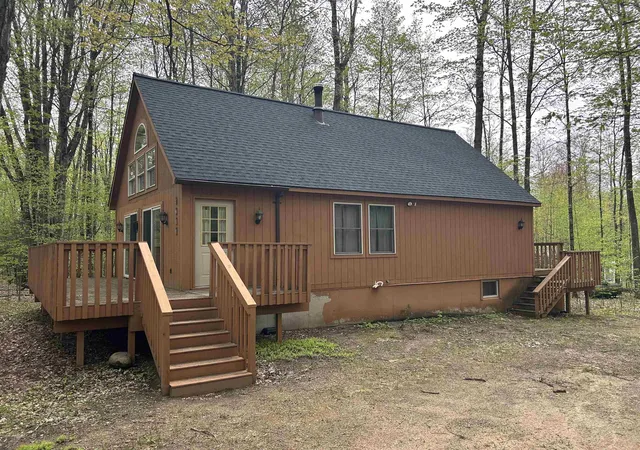 Homes for sale in Bellaire, MI | 2577 W Schuss Mountain Dr, Bellaire, MI 49615 | MLS# 80068419