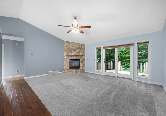 5th image of 19843 Pine Woods Dr, Lake Ann, MI 49650 | MLS# 80071639