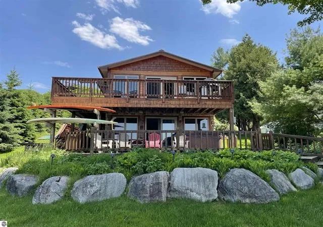 Homes for sale in Alden, MI | 11282 Se Torch Lake Dr, Alden, MI 49612 | MLS# 80069135