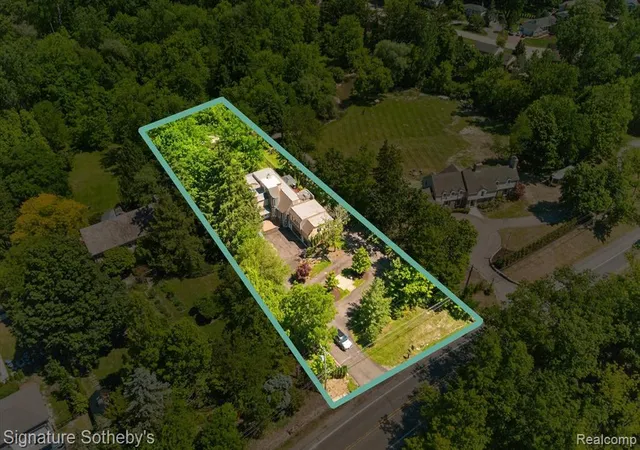 Photo 1 of Single family home for sale at 30650 Lahser Rd, Beverly Hills, MI 48025 4838 | MLS# 61011550 | Listing updated on 2026-08-26