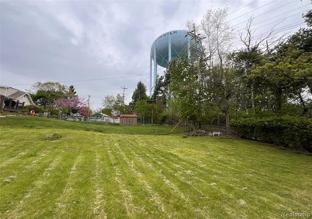 16th image of 762 Miller Ave, Rochester, MI 48307 | MLS# 60999018