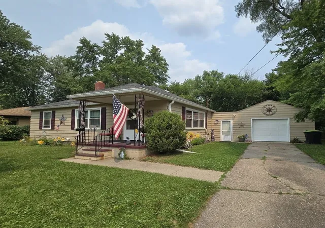 Photo 1 of Sale Pending at 3110 Boston St, Midland, MI 48642 | MLS# 50215378 | Listing updated on 2026-09-05