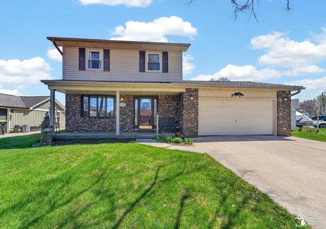 Homes for sale in Gibraltar, MI | 30189 Pointe Dr, Gibraltar, MI 48173 | MLS# 50205900