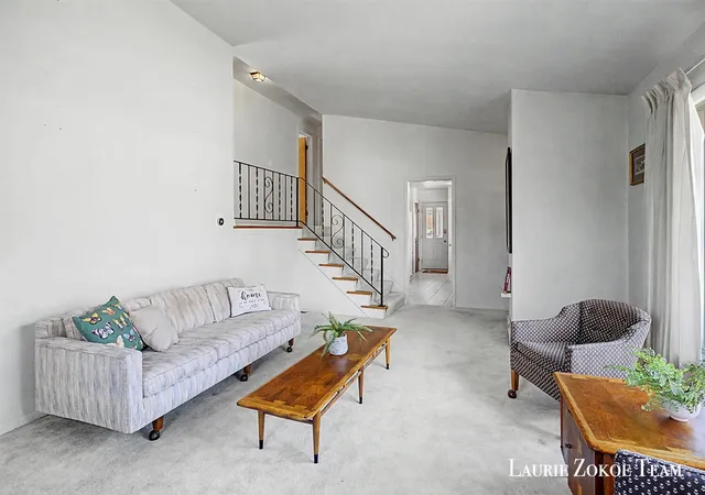 3rd image of 1458 10Th St, Grand Rapids, MI 49504 | MLS# 70519407