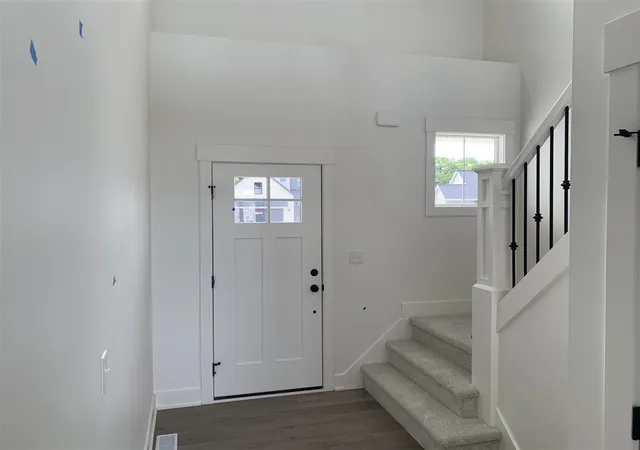 Photo 2 of Single family home for sale at 6554 Ravine Point Dr, Rockford, MI 49341 | MLS# 70546786 | Listing updated on 2026-09-04