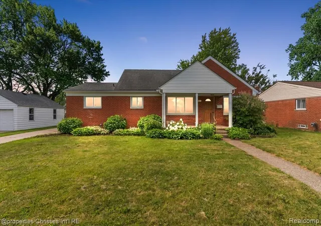Photo 1 of Single Family Residence at 14201 Kingston St, Oak Park, MI 48237 | MLS# 60998617 | | Sold on 2026-06-24