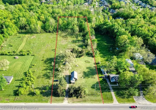 Photo 1 of Single family home for sale at 48375 Ford Rd, Canton, MI 48187 | MLS# 60308627 | Listing updated on 2026-06-17