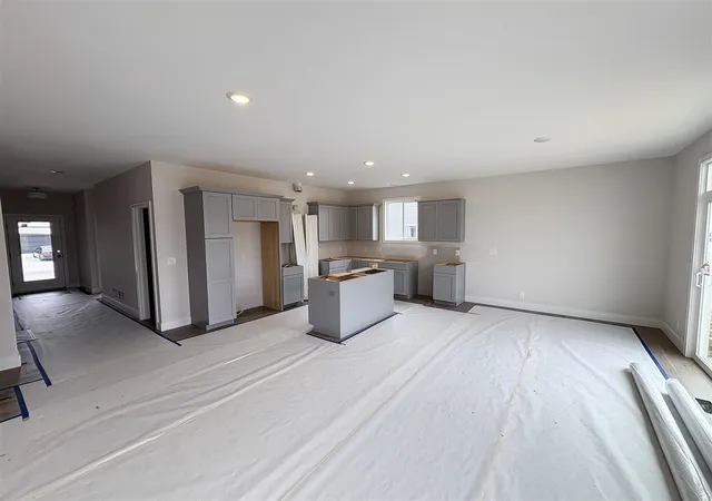 Photo 4 of Sale Pending at 4501 Coneflower Ct, Grand Rapids, MI 49512 | MLS# 70520853 | Listing updated on 2026-05-05