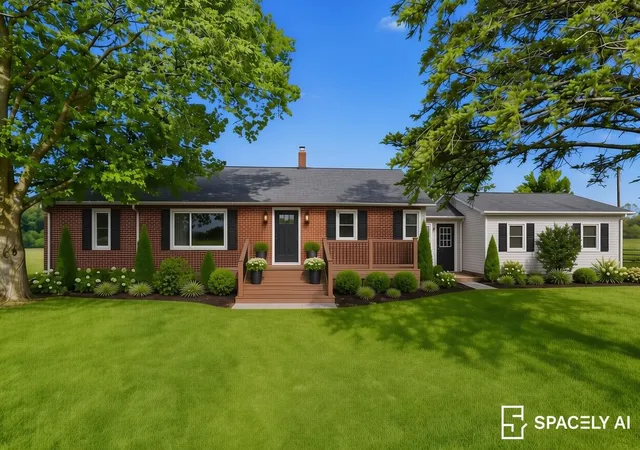 Homes for sale in Eau Claire, MI | 5494 Old Pipestone Rd, Eau Claire, MI 49111 | MLS# 70514001