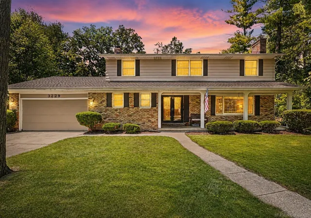 1st image of 3229 Delevan Dr, Saginaw, MI 48603 | MLS# 50217999