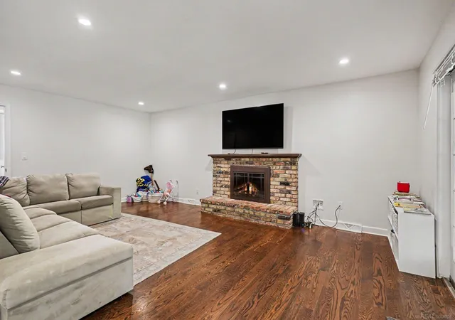 image of 3229 Delevan Dr, Saginaw, MI 48603 | MLS# 50217999