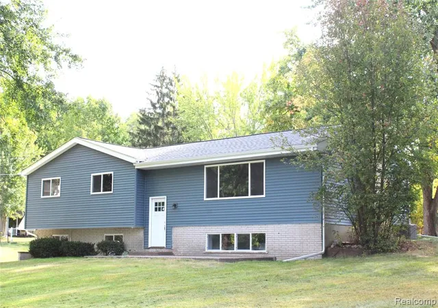1st image of 6342 Restwood Dr, Linden, MI 48451 | MLS# 61006208