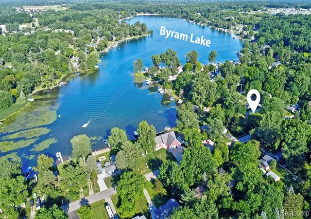 2nd image of 6342 Restwood Dr, Linden, MI 48451 | MLS# 61006208