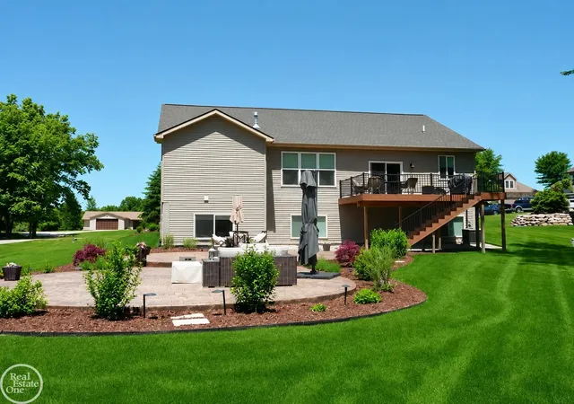 Homes for sale in Grass Lake, MI | 1893 Suncrest Dr, Grass Lake, MI 49240 | MLS# 50210969