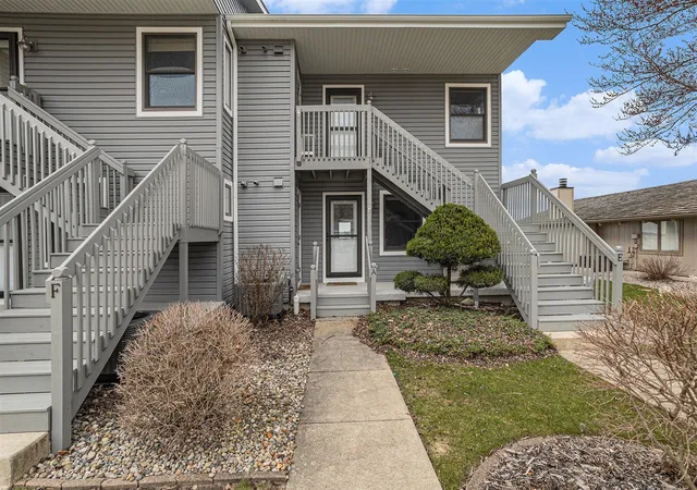 4th image of 566 Lake Dr, Coldwater, MI 49036