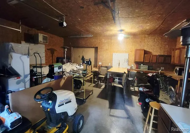 Photo 4 of Sale Pending at 5176 Winchester Pass Rd, Lapeer, MI 48446 8037 | MLS# 61023680 | Listing updated on 2026-09-14
