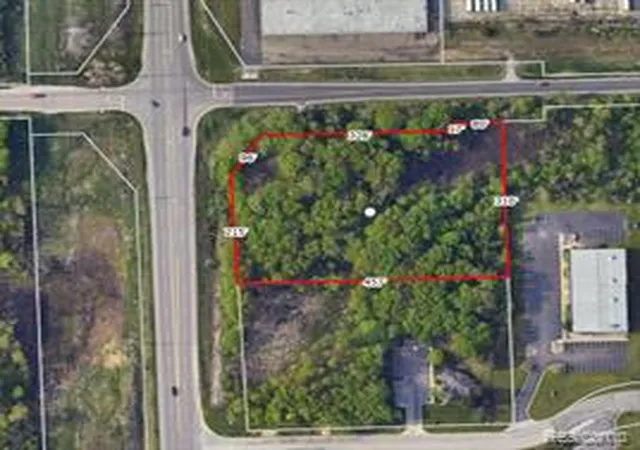 Homes for sale in Grand Blanc, MI | 3042 E Reid Rd, Grand Blanc, MI 48439 | MLS# 60396315